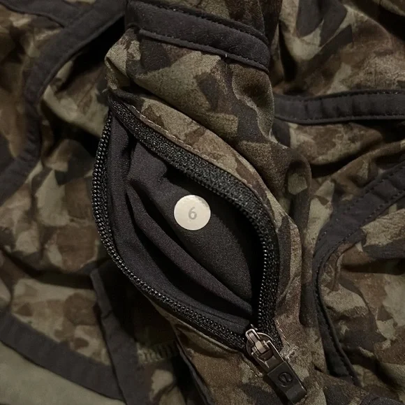 Lululemon Shorts - Picture 4 of 4